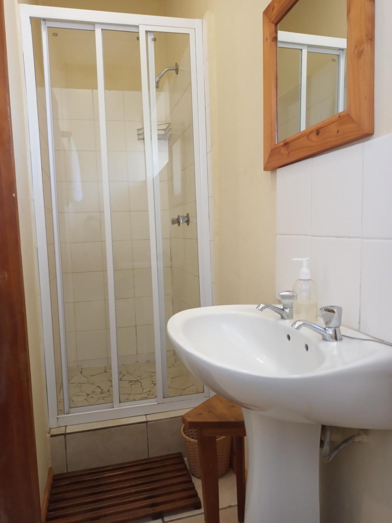 Route 62 B&B Robertson Room photo